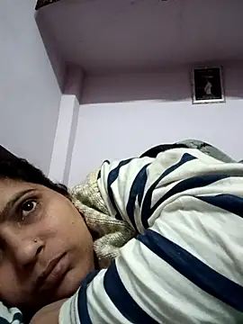 Snapshot of aliya-jaan71 chatting on December 21, 2025, 9:55 am aliya-jaan71 online show from December 21, 2025, 9:55 am