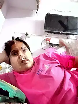 Snapshot of aliya-jaan71 chatting on November 21, 2025, 6:18 pm aliya-jaan71 online show from November 21, 2025, 6:18 pm