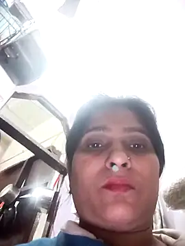 Snapshot of aliya-jaan71 chatting on January 5, 2026, 7:17 pm aliya-jaan71 online show from January 5, 2026, 7:17 pm