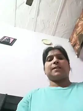 Snapshot of aliya-jaan71 chatting on March 21, 2026, 5:39 pm aliya-jaan71 online show from March 21, 2026, 5:39 pm