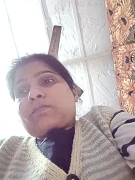 Snapshot of aliya-jaan71 chatting on December 22, 2025, 5:57 pm aliya-jaan71 online show from December 22, 2025, 5:57 pm