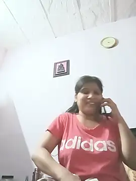 aliya-jaan71 online show from May 30, 2026, 10:43 am