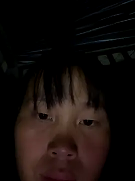 huong-18 online show from November 1, 2025, 4:34 pm