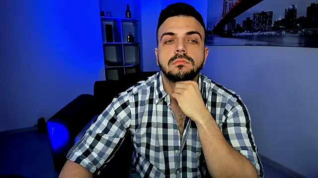 Snapshot of Jace_Thorne chatting on December 17, 2025, 5:01 am Jace Thorne online show from December 17, 2025, 5:01 am