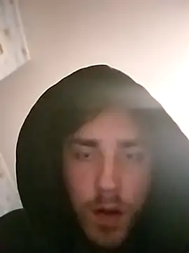 Snapshot of az25900 chatting on October 4, 2025, 11:17 pm az25900 online show from October 4, 2025, 11:17 pm