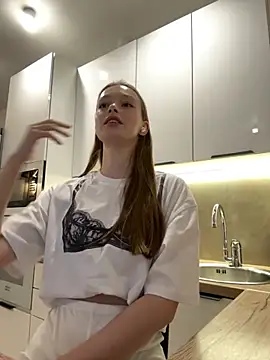 FriendlyFire 18 online show from October 9, 2025, 5:57 pm