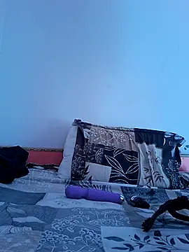 GoddessShristi online show from December 4, 2025, 7:18 am