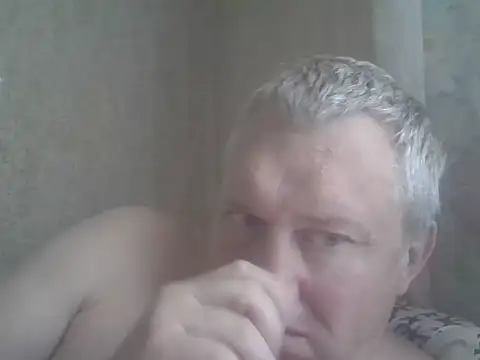 evulis1 online show from August 3, 2026, 12:22 pm