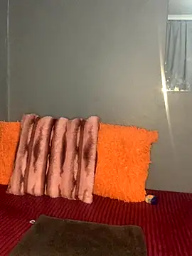 Snapshot of Hornysweetheart chatting on September 26, 2025, 9:43 pm Hornysweetheart online show from September 26, 2025, 9:43 pm