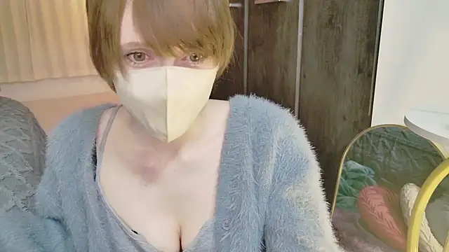 Snapshot of MariaM_080 chatting on October 20, 2025, 9:15 pm MariaM 080 online show from October 20, 2025, 9:15 pm