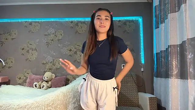 BahaiHeaven online show from December 1, 2025, 12:06 pm