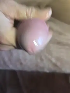 Snapshot of Kadazano chatting on September 20, 2025, 11:37 am Kadazano online show from September 20, 2025, 11:37 am