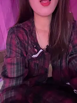 Snapshot of Moon_pusy chatting on December 17, 2025, 12:48 am Moon pusy online show from December 17, 2025, 12:48 am