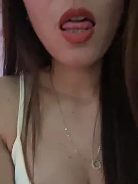Snapshot of Moon_pusy chatting on May 23, 2026, 2:38 pm Moon pusy online show from May 23, 2026, 2:38 pm