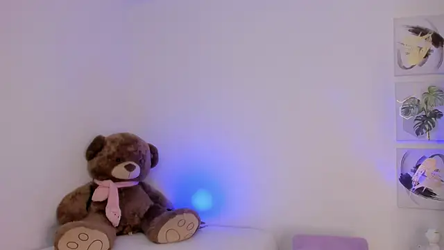 Snapshot of Susy_spark chatting on December 2, 2025, 11:50 pm Susy spark online show from December 2, 2025, 11:50 pm