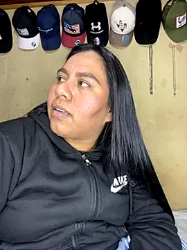 babyjuly19 online show from October 25, 2025, 7:51 am