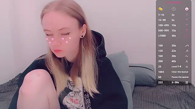 Snapshot of AliceNya_cute chatting on May 31, 2026, 4:18 am AliceNya cute online show from May 31, 2026, 4:18 am