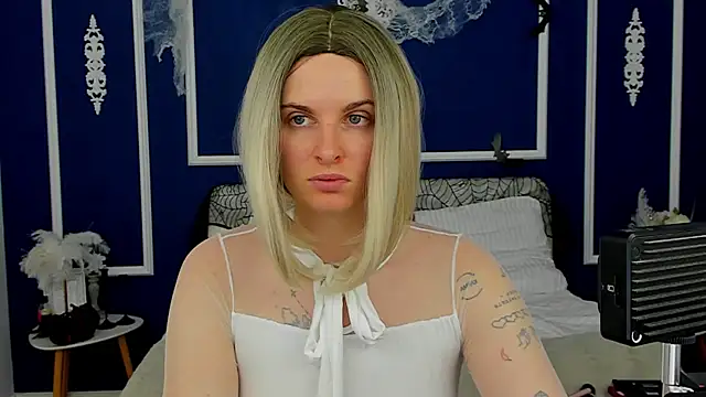 SabrinaRayX online show from October 30, 2025, 1:09 pm