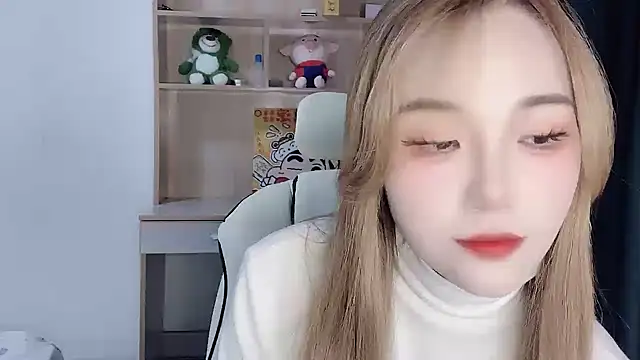 Snapshot of W-Sunflower chatting on October 14, 2025, 5:41 am W-Sunflower online show from October 14, 2025, 5:41 am