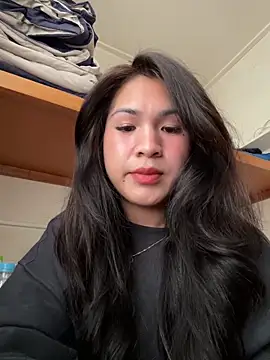 ZoeyJohnson online show from October 12, 2025, 11:39 pm