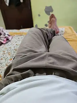 Snapshot of karandeep_Bhagat chatting on April 23, 2026, 12:29 pm karandeep Bhagat online show from April 23, 2026, 12:29 pm