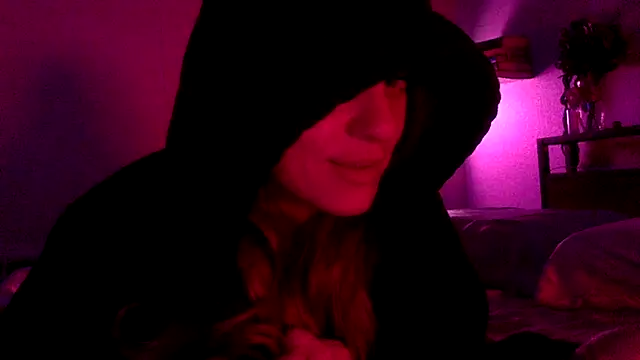 Texxaspearl online show from March 21, 2026, 8:41 am