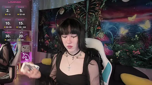 Snapshot of JessieRich chatting on October 24, 2025, 9:47 pm JessieRich online show from October 24, 2025, 9:47 pm