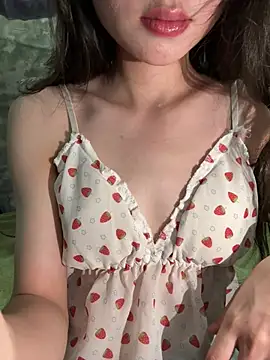 Bella sexy98 online show from May 21, 2026, 6:55 am