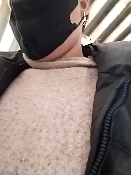 Snapshot of Emmyly_123 chatting on January 12, 2026, 5:36 am Emmyly 123 online show from January 12, 2026, 5:36 am