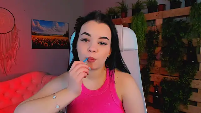 Snapshot of leslierowe_ chatting on September 25, 2025, 5:08 pm leslierowe  online show from September 25, 2025, 5:08 pm