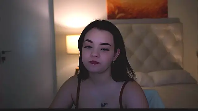 Snapshot of leslierowe_ chatting on September 24, 2025, 4:46 pm leslierowe  online show from September 24, 2025, 4:46 pm