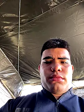 Snapshot of KINGG_44 chatting on September 15, 2025, 1:44 pm KINGG 44 online show from September 15, 2025, 1:44 pm