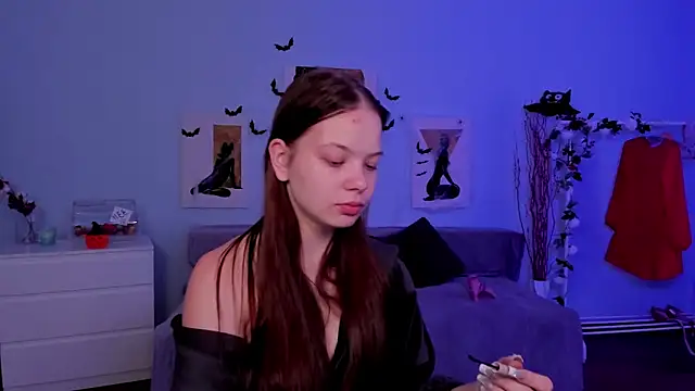 Snapshot of BetsyKiss chatting on October 29, 2025, 6:45 am BetsyKiss online show from October 29, 2025, 6:45 am