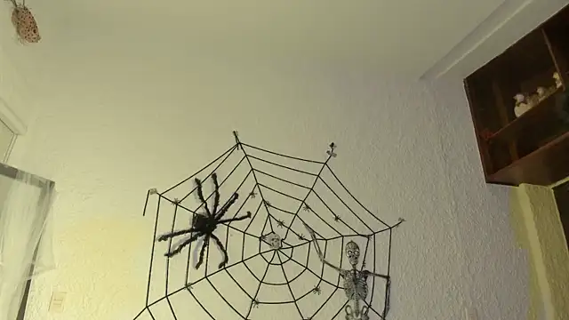 Snapshot of j_martony chatting on October 23, 2025, 12:04 pm j martony online show from October 23, 2025, 12:04 pm