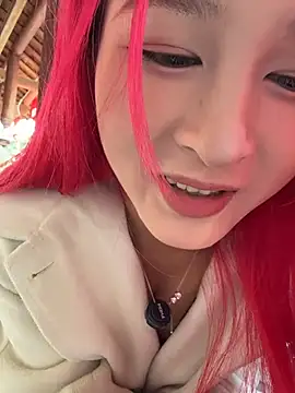 Snapshot of yuki_june chatting on January 7, 2026, 7:57 am yuki june online show from January 7, 2026, 7:57 am