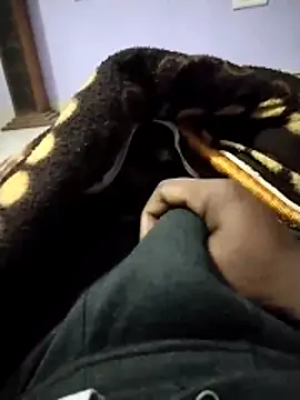 Snapshot of samsharma- chatting on December 18, 2025, 1:55 am samsharma- online show from December 18, 2025, 1:55 am