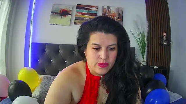 Snapshot of Andrea_secret_ chatting on April 11, 2026, 2:54 pm Andrea secret online show from April 11, 2026, 2:54 pm