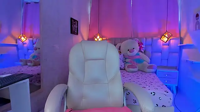 Snapshot of vagaro_ chatting on November 28, 2025, 8:09 pm vagaro online show from November 28, 2025, 8:09 pm