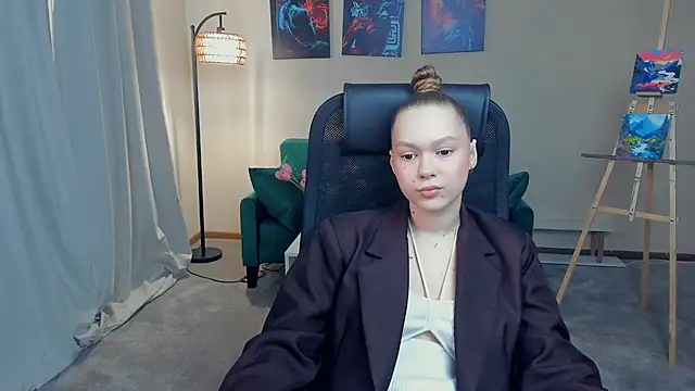 Snapshot of MyongSondrol chatting on September 17, 2025, 7:32 am MyongSondrol online show from September 17, 2025, 7:32 am