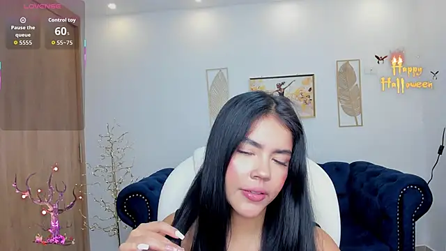 Snapshot of Mila_blaze chatting on October 28, 2025, 12:11 am Mila blaze online show from October 28, 2025, 12:11 am