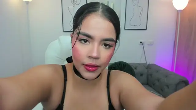 Snapshot of Mila_blaze chatting on October 9, 2025, 4:13 am Mila blaze online show from October 9, 2025, 4:13 am