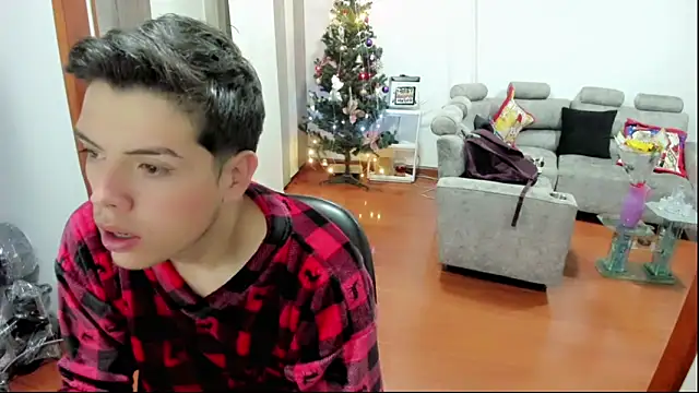 Snapshot of mattebret11 chatting on November 14, 2025, 10:19 am mattebret11 online show from November 14, 2025, 10:19 am