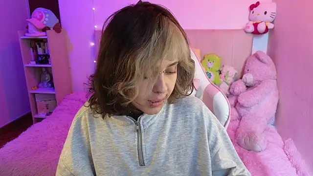 NekoWaifu online show from March 23, 2026, 1:44 pm