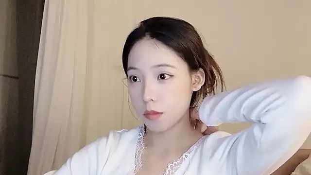 Meng 777 online show from November 28, 2025, 11:10 am