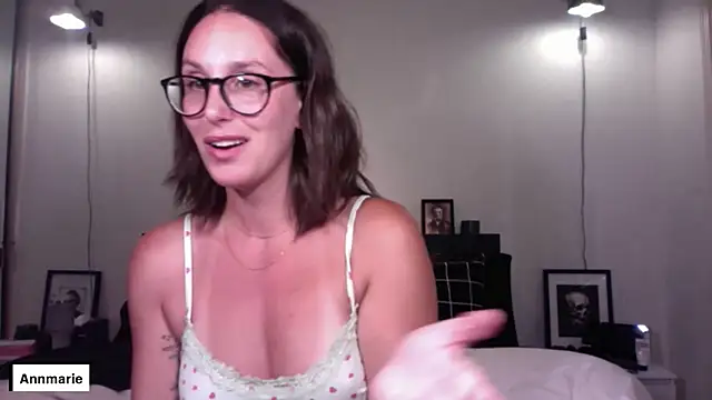 annmarieferrara online show from August 5, 2026, 1:54 am