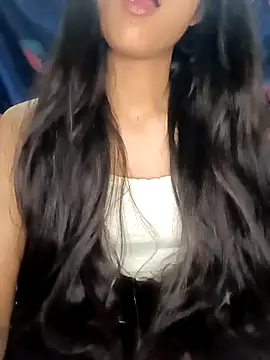 reetika6375 online show from November 15, 2025, 10:25 pm