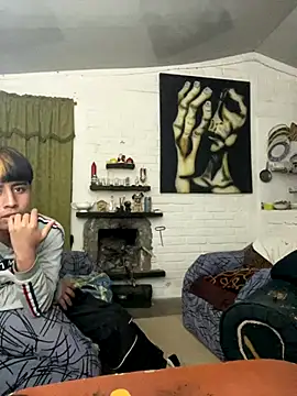 sky-wolves online show from September 25, 2025, 6:08 am