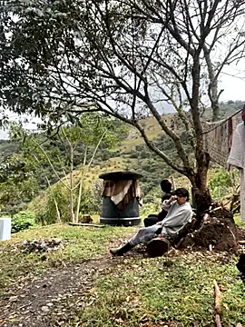 sky-wolves online show from September 20, 2025, 3:39 pm