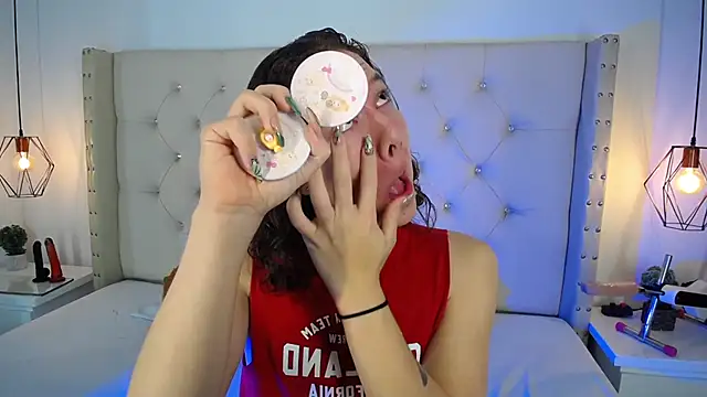 Snapshot of bycandy_ chatting on December 16, 2025, 12:09 pm bycandy online show from December 16, 2025, 12:09 pm