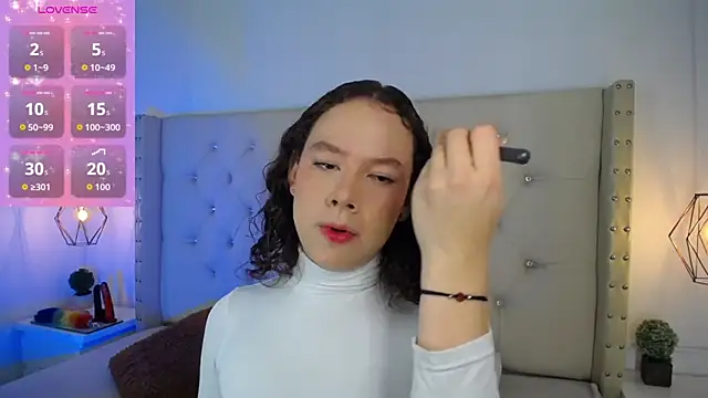 Snapshot of bycandy_ chatting on December 3, 2025, 1:10 pm bycandy online show from December 3, 2025, 1:10 pm